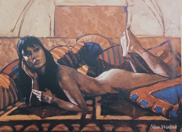 poster Art Unlimited: Nico Vrielink – Jane tussen de bonte kussens (groot) 120 x 90 cm