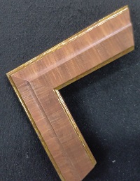 Oranje staaf met gouden bies  2105/2178  6 cm (lijst)